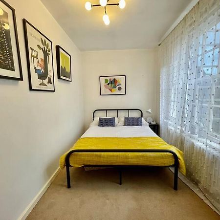 Gorgeous 2 Bedroom Apartment Edge Of Cabot Circus Bristol Exteriör bild