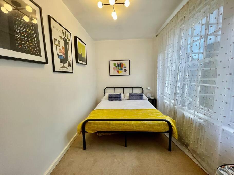 Gorgeous 2 Bedroom Apartment Edge Of Cabot Circus Bristol Exteriör bild